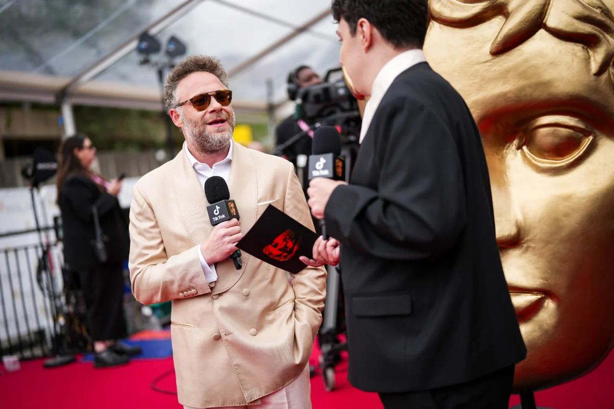 A Night of Tribute and Humor: Seth Rogen Honors Catherine O’Hara at the 2026 BAFTA TV Awards
