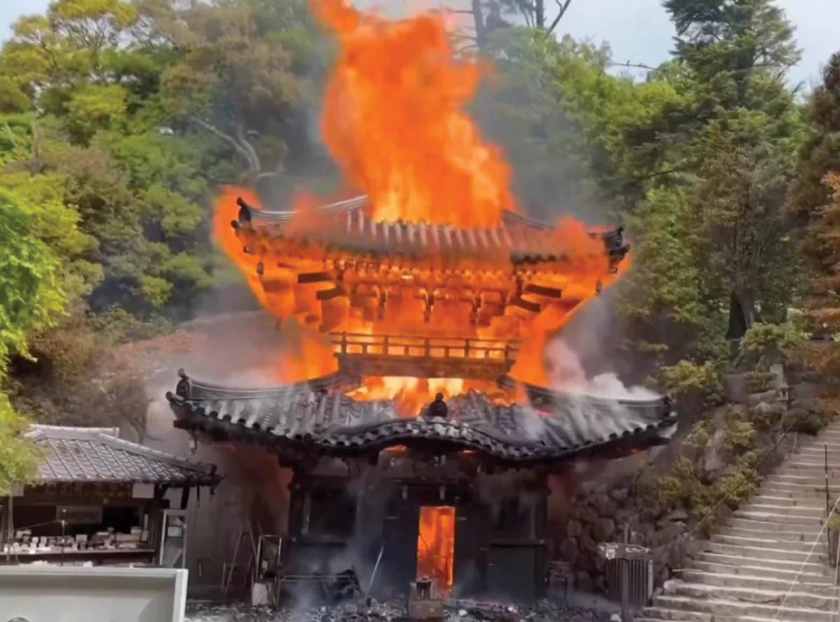 A Sacred Light Extinguished: Historic Reikado Hall Destroyed as Japan Faces a Wave of Temple Fires