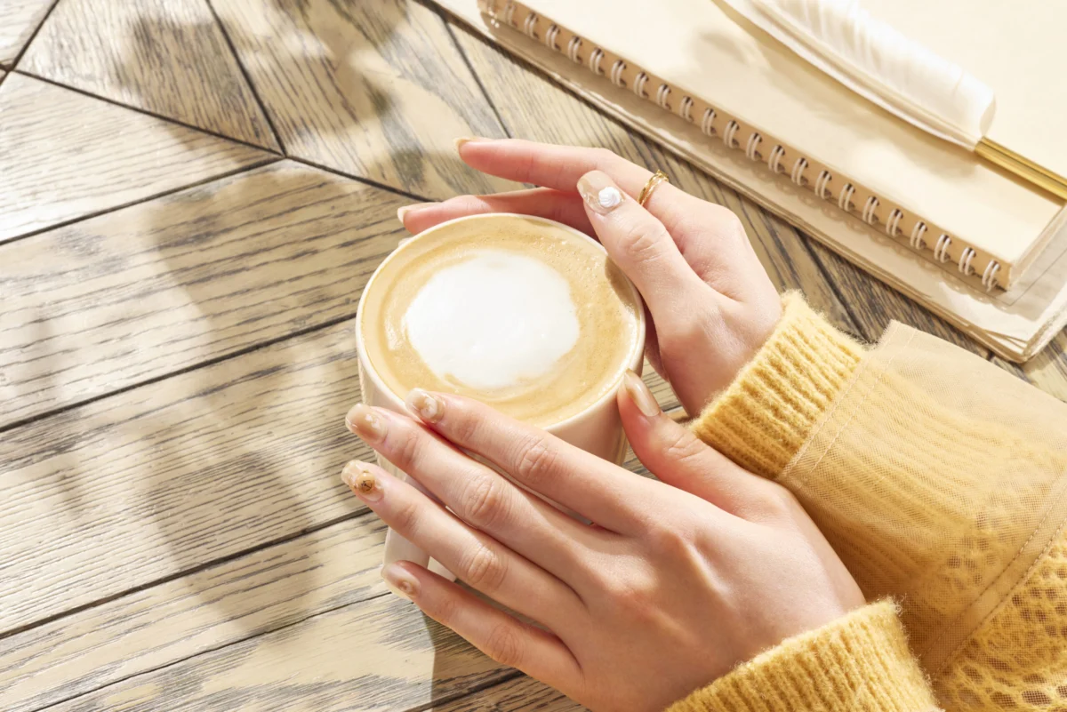 Coffee Couture: Starbucks Japan Debuts Exclusive “Chunky” Menu and High-Fashion Gel Nail Collaboration