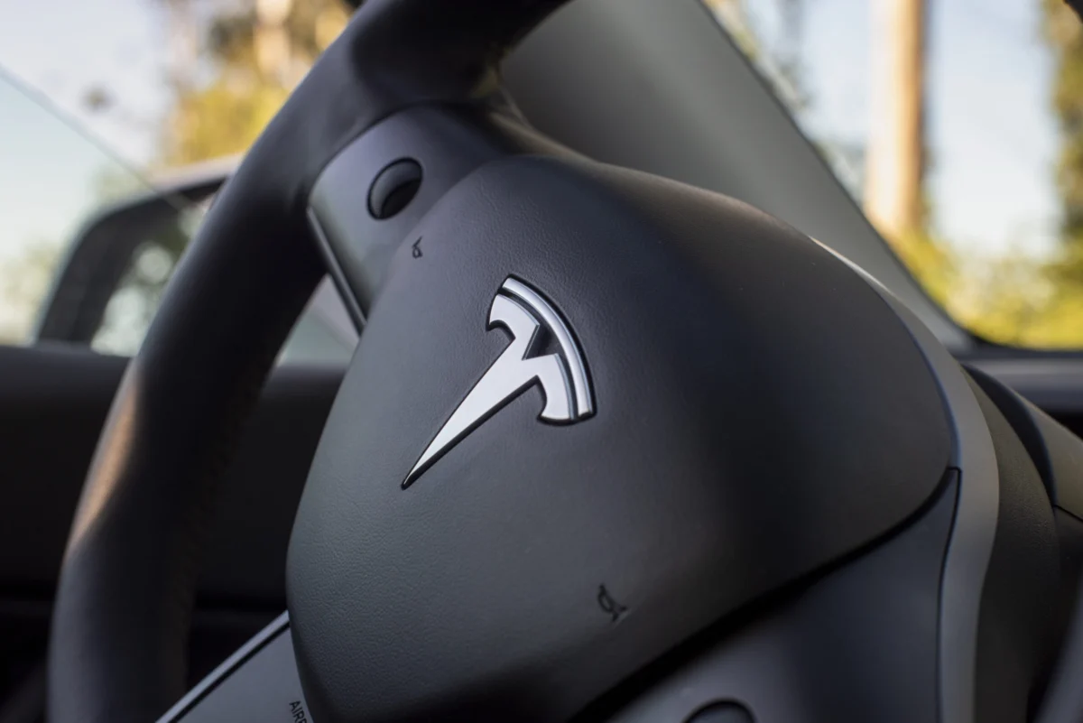 Tesla’s European Expansion: Full Self-Driving (Supervised) Gains Ground in Lithuania