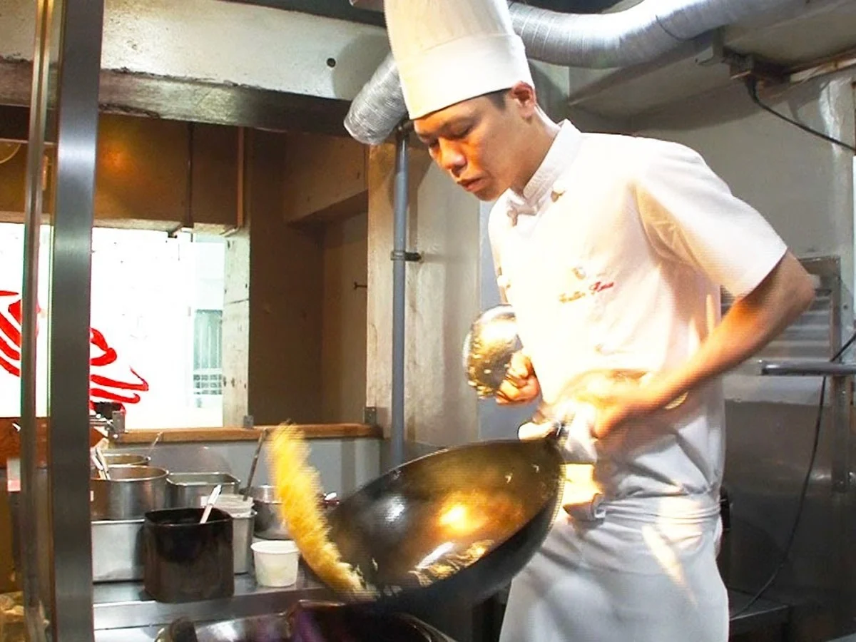 The Culinary Velocity of a Master: Takumi Murakami and the Art of the Perfect Wok