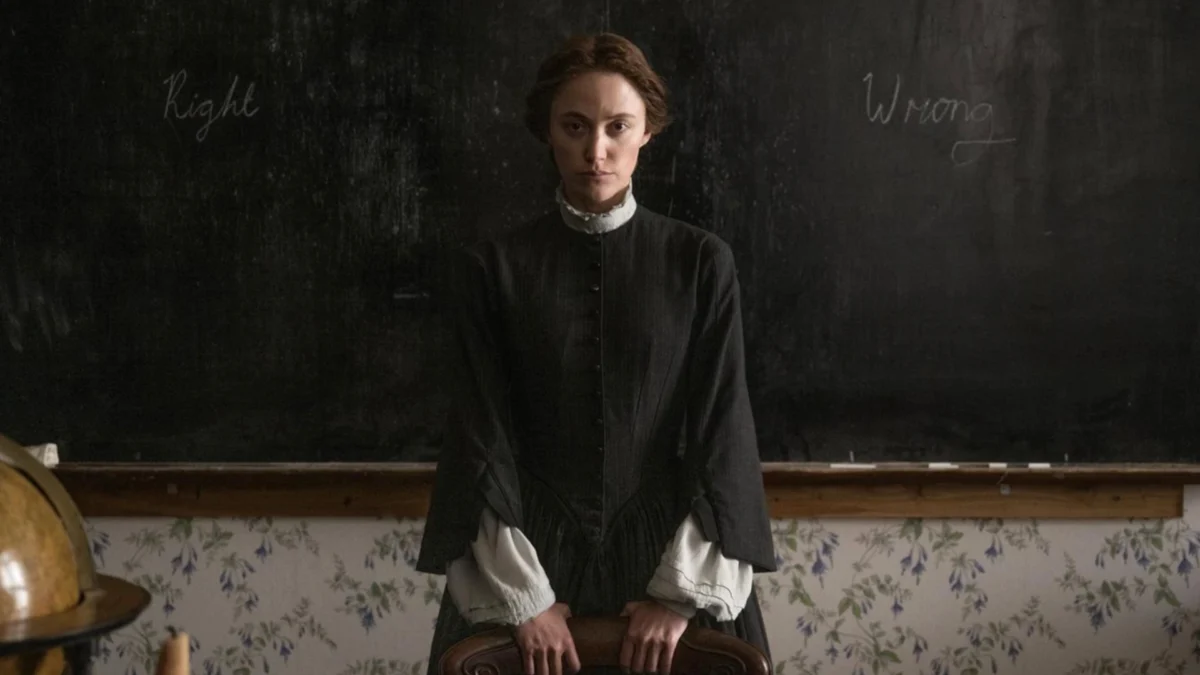 The Reign of the Scream Queen: Maika Monroe’s Chilling Transformation in ‘Victorian Psycho’