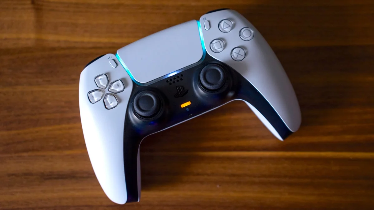 Beyond First Impressions: Why the PS5 DualSense Controller Redefines Haptic Immersion