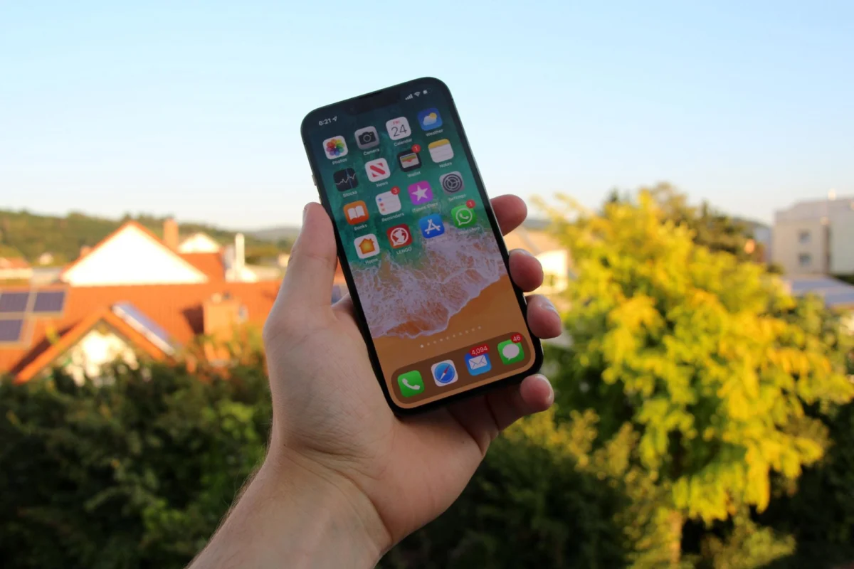 Beyond Planned Obsolescence: Why iOS 27 Is a Watershed Moment for iPhone Longevity