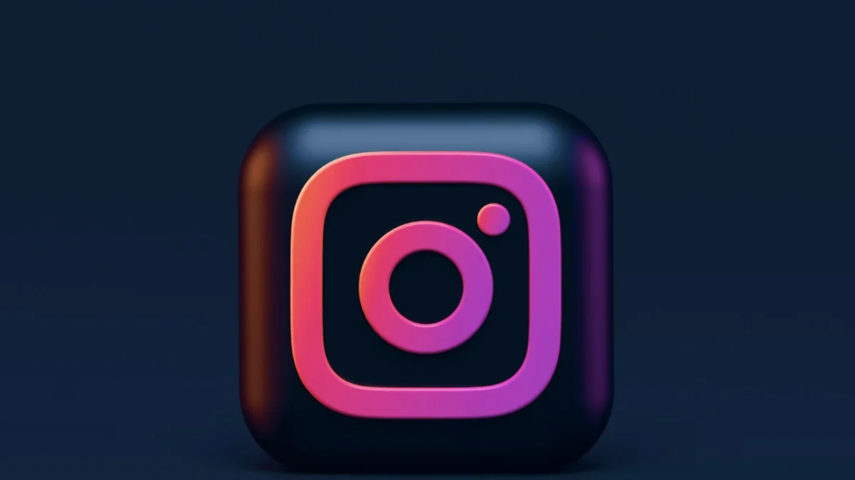 Instagram Transforms Carousel Posts: The Shift Toward Narrative-Driven Content