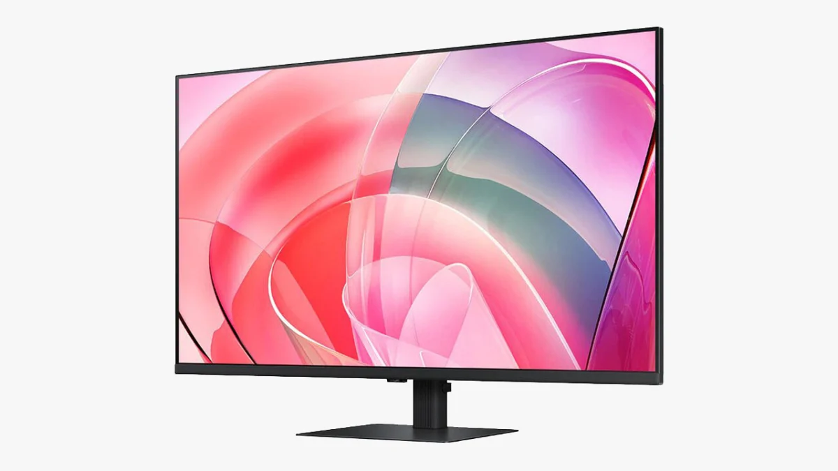 Massive Desk Real Estate for Less: Why Samsung’s 37-Inch ViewFinity Monitor is a Productivity Game-Changer