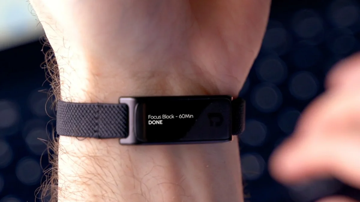 The Art of Disconnection: Can the New Jaye Band Solve Our Digital Wellness Crisis?