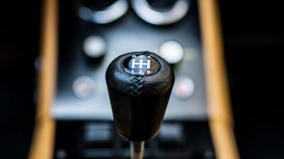The Dog-Leg Dilemma: Why Racing Heritage Redefined the Manual Shifter