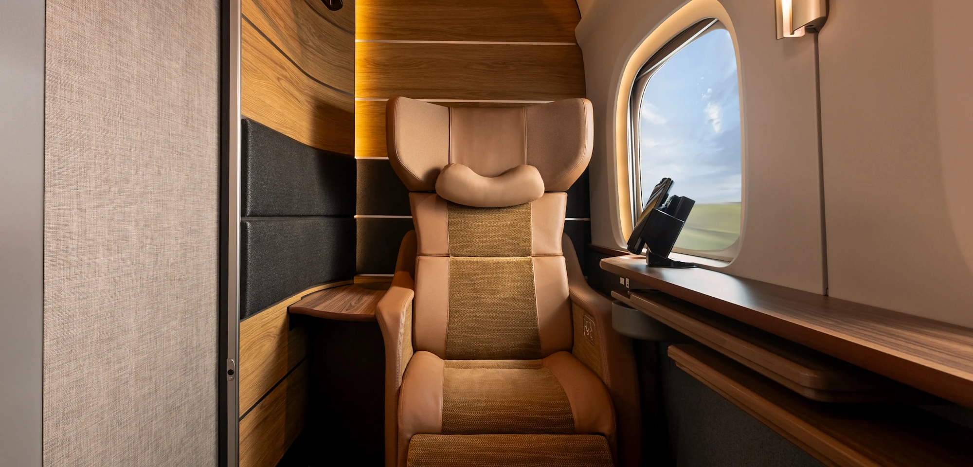 The Evolution of Velocity: JR Central Unveils "Supreme Class" Private Suites for the Shinkansen