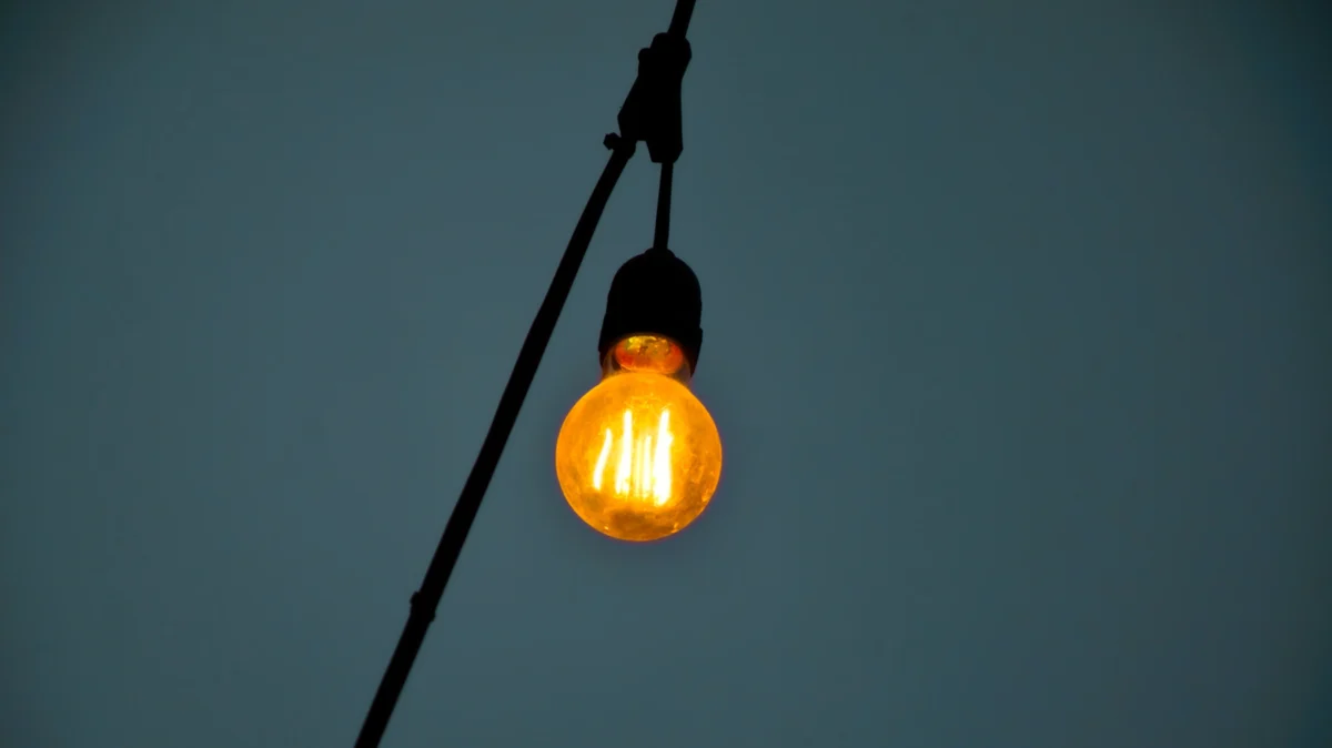 The Hidden Power Cost of Convenience: Are Smart Bulbs Truly Energy Efficient?