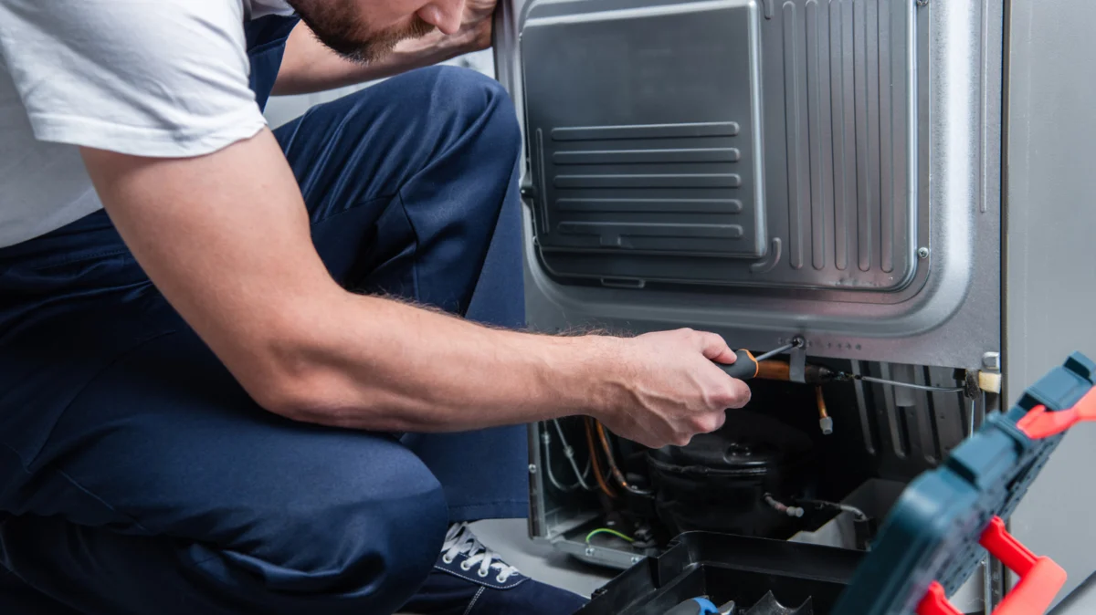 The High Cost of Cooling: Understanding Refrigerator Repair Expenses