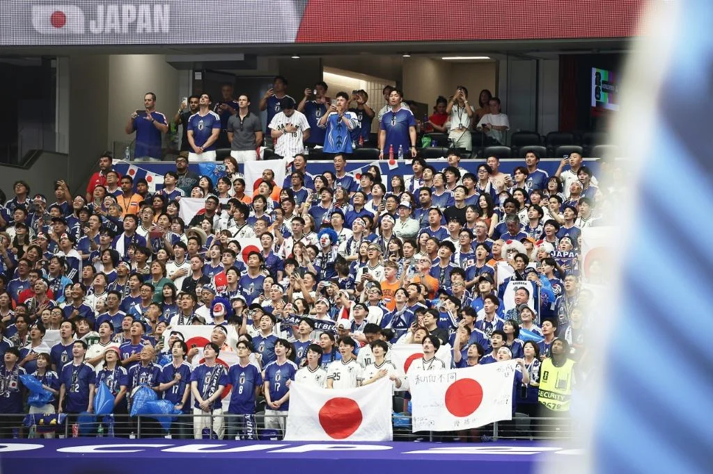 The Paradox of Pride: Japanese Fan Etiquette vs. Domestic Reality