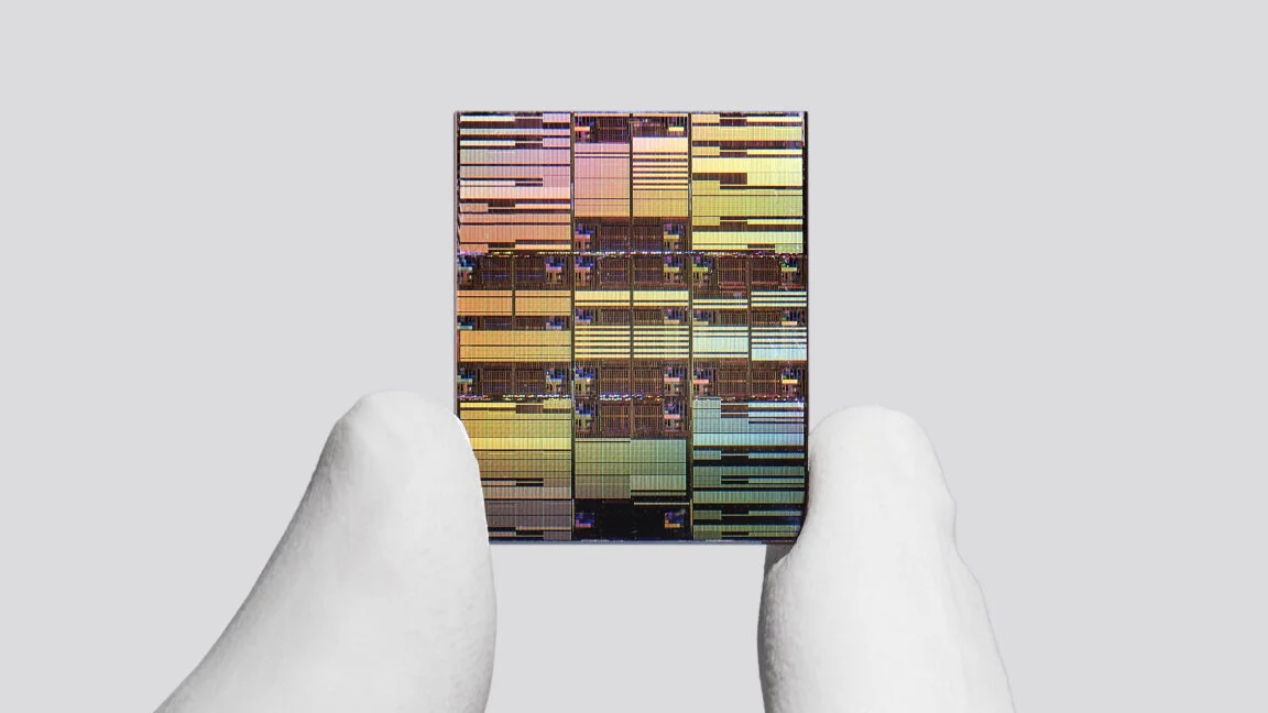 The Sub-1nm Frontier: Inside IBM’s Nanostack Revolution
