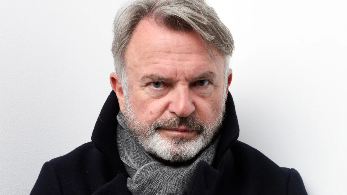 A Titan of the Silver Screen: Remembering Sam Neill, the Actor Who Defined Generations