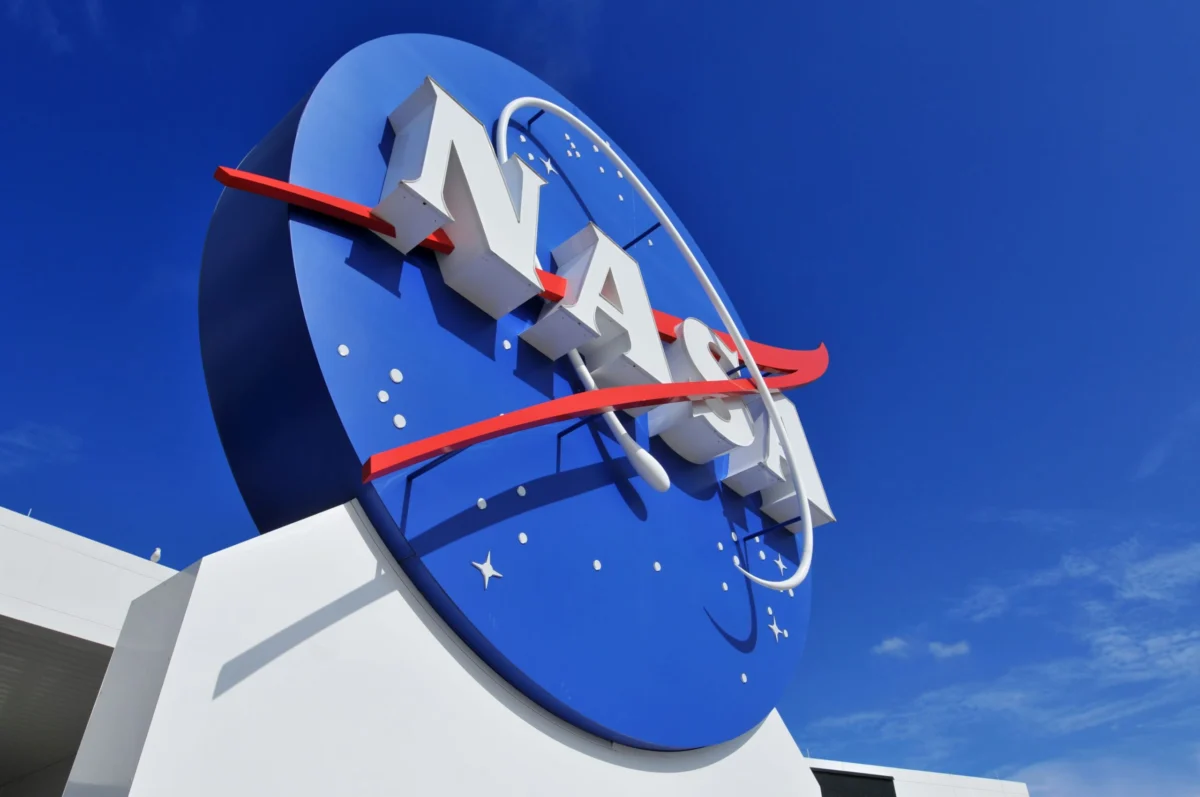 Beyond the Horizon: How to Navigate NASA’s Vast Visual Universe