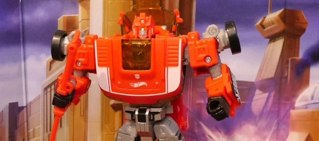 Collision of Icons: The Transformers and Hot Wheels Legacy Converge in the GT-Scorcher
