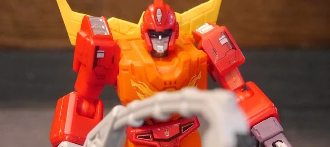 Eternal Rivalry: Blokees Unveils the Next Evolution in Transformers Model Kits