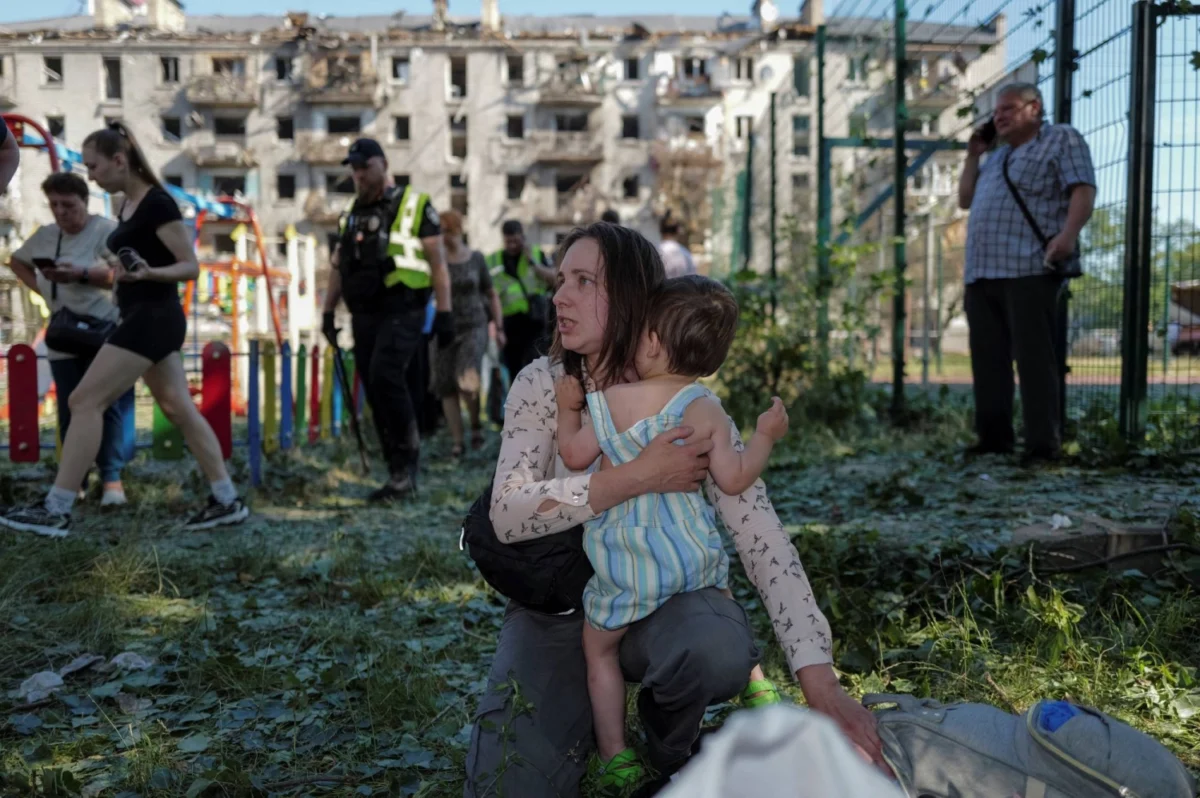 Kyiv Devastated: Russia Launches Unprecedented Aerial Assault, Leaving 17 Dead and Infrastructure in Ruins