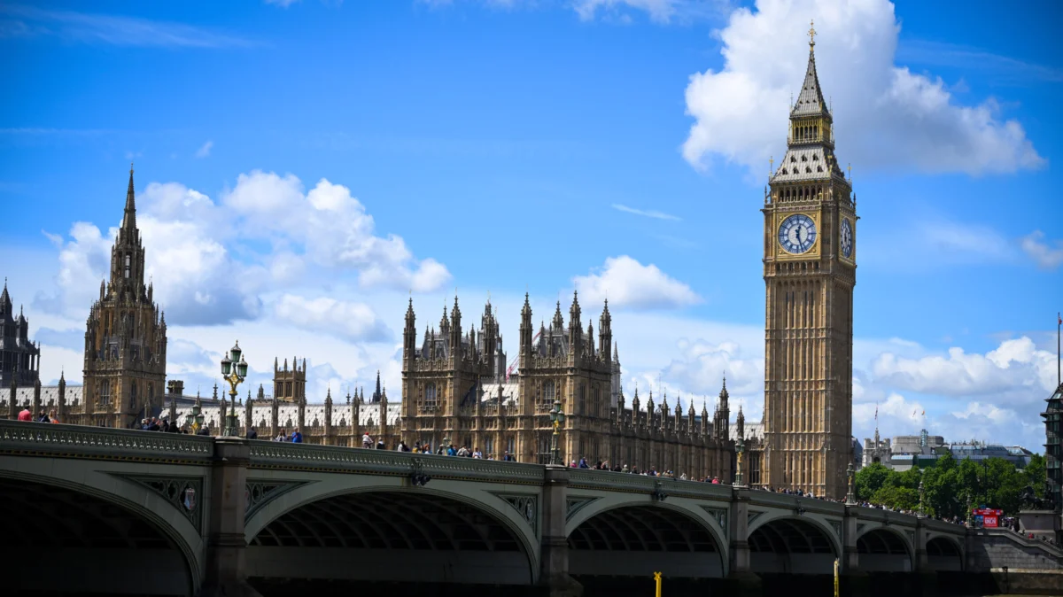 Precision in the Palace: How the Playdate Handheld Became Big Ben’s Secret Timekeeper