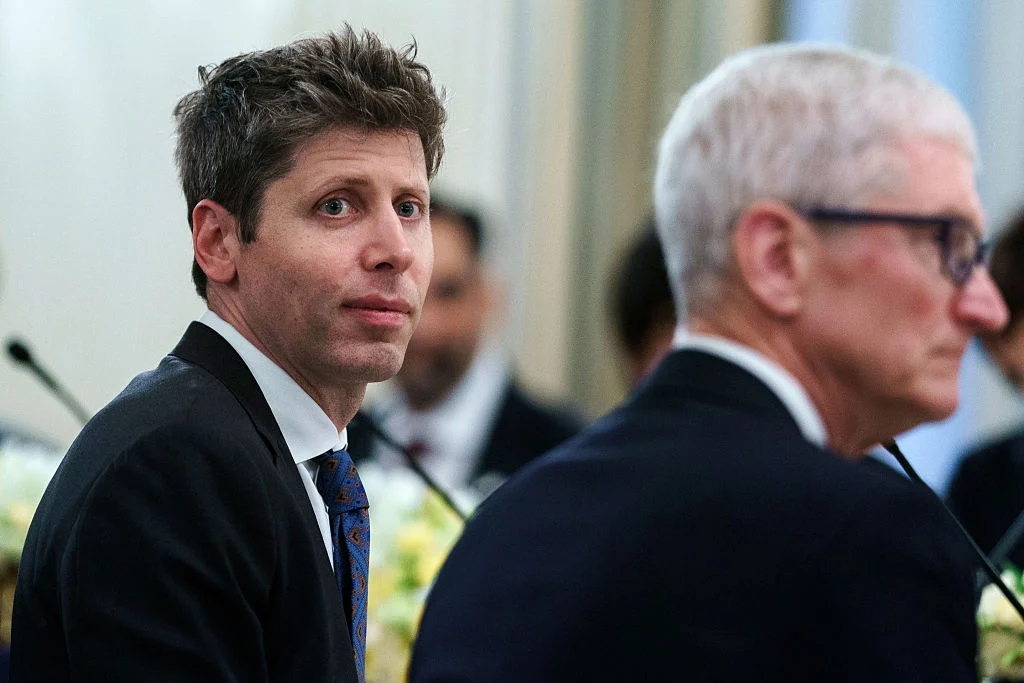 Silicon Valley Showdown: Apple Launches Legal War Against OpenAI Over Alleged Trade Secret Theft