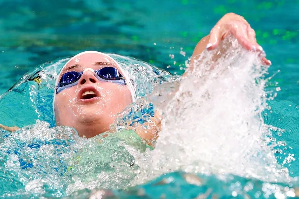Swimming World Stunned: Kaylee McKeown Withdraws from Commonwealth Games and Pan Pacs Amid Health Battle