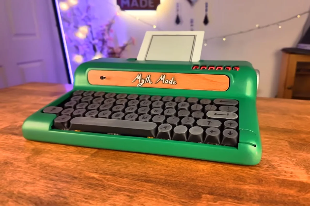 The Analog Renaissance: How a DIY E-Ink Typewriter is Reclaiming Focus in a Distracted World