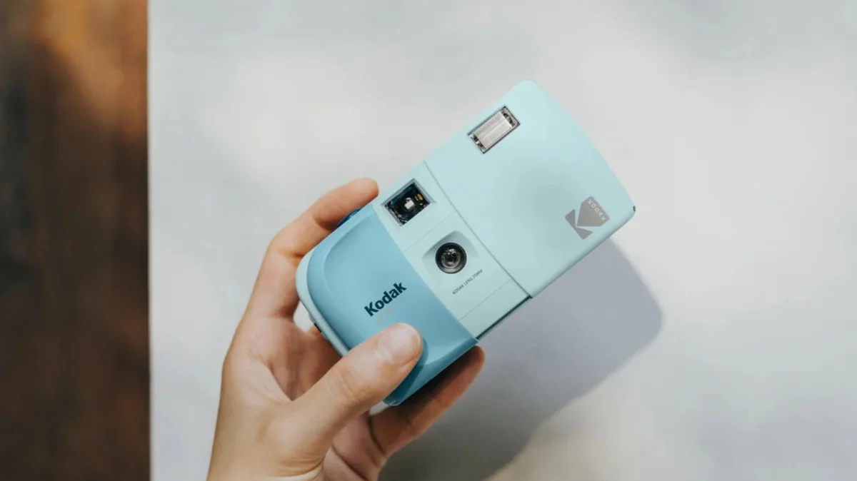 The Analog Revival Continues: Reto Unveils the Pocketable, Entry-Level Kodak EC35 Film Camera