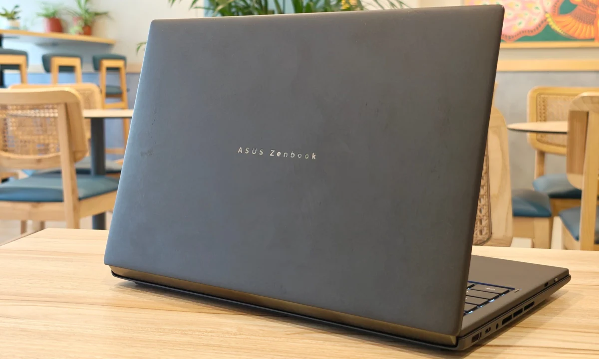 The Dual-Screen Revolution: A Comprehensive Review of the 2026 ASUS Zenbook Duo (UX8407AA)