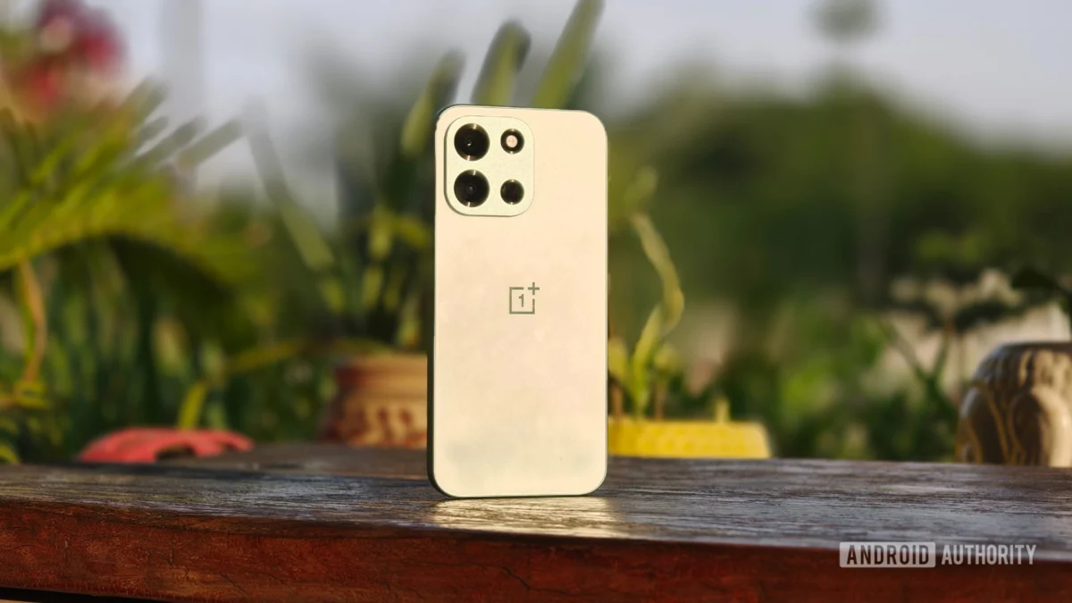 The End of an Era: OnePlus Shuts Down Regional Forums and Clarifies the Future of OxygenOS