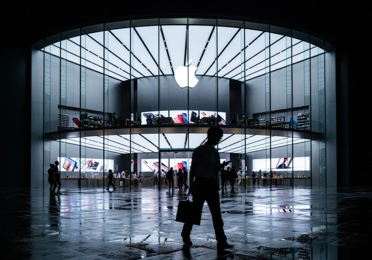 The Fragile Frontier: A Weekly Digest of Global Cybersecurity and Privacy Scandals