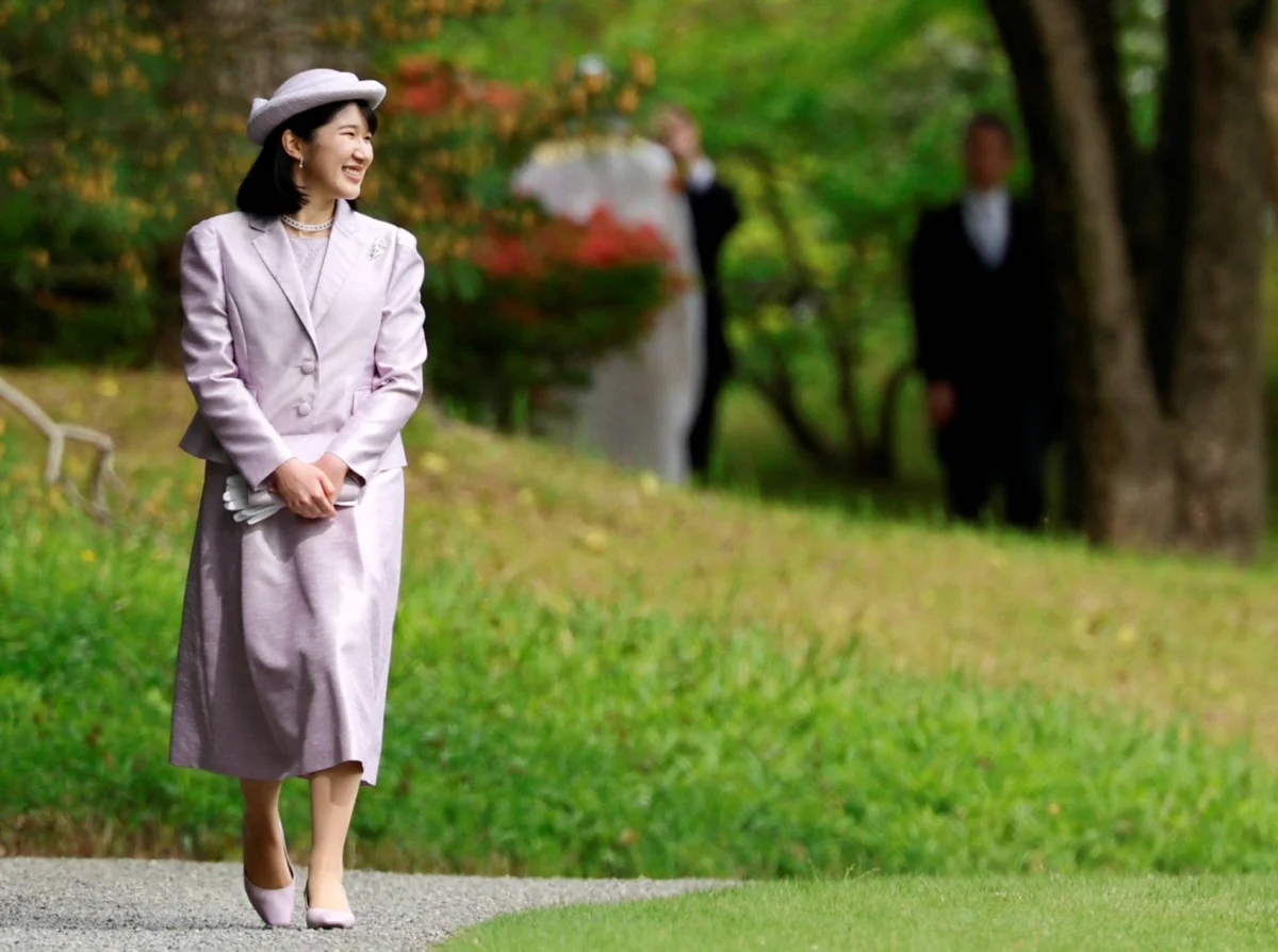 The Imperial Crossroads: Japan’s Princesses Face a Historic Shift in Status