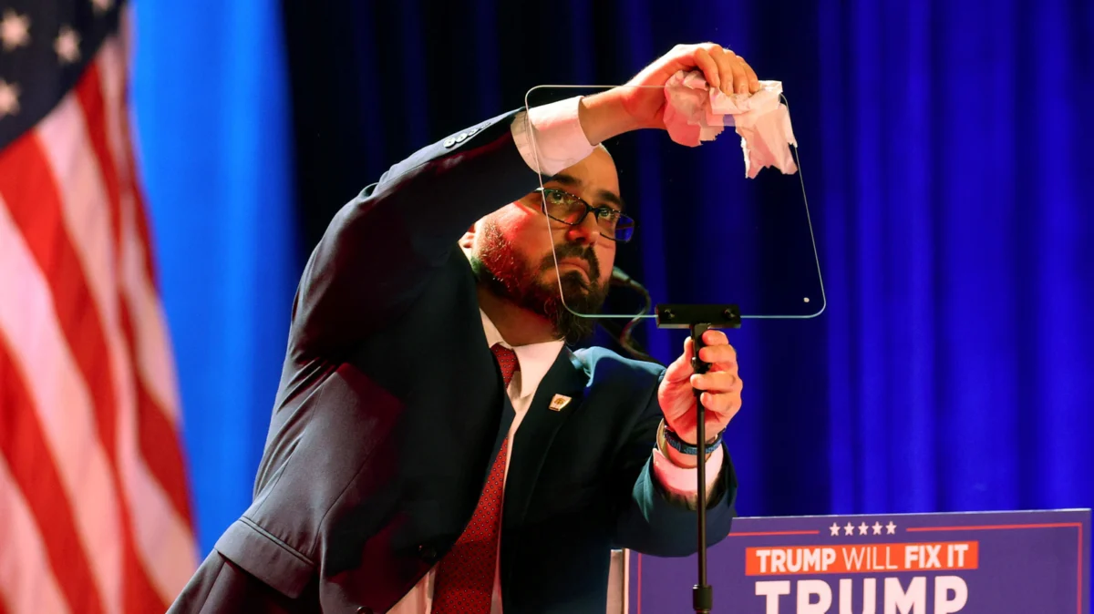 The Insider Edge: White House Teleprompter Operator Caught in Major Betting Scandal