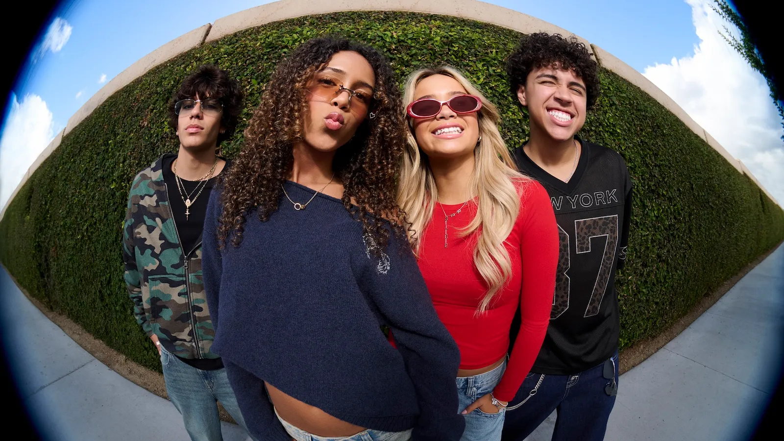The New Blueprint for Retail: How Aéropostale is Winning Gen Z and Gen Alpha Through "Social-First" Storytelling