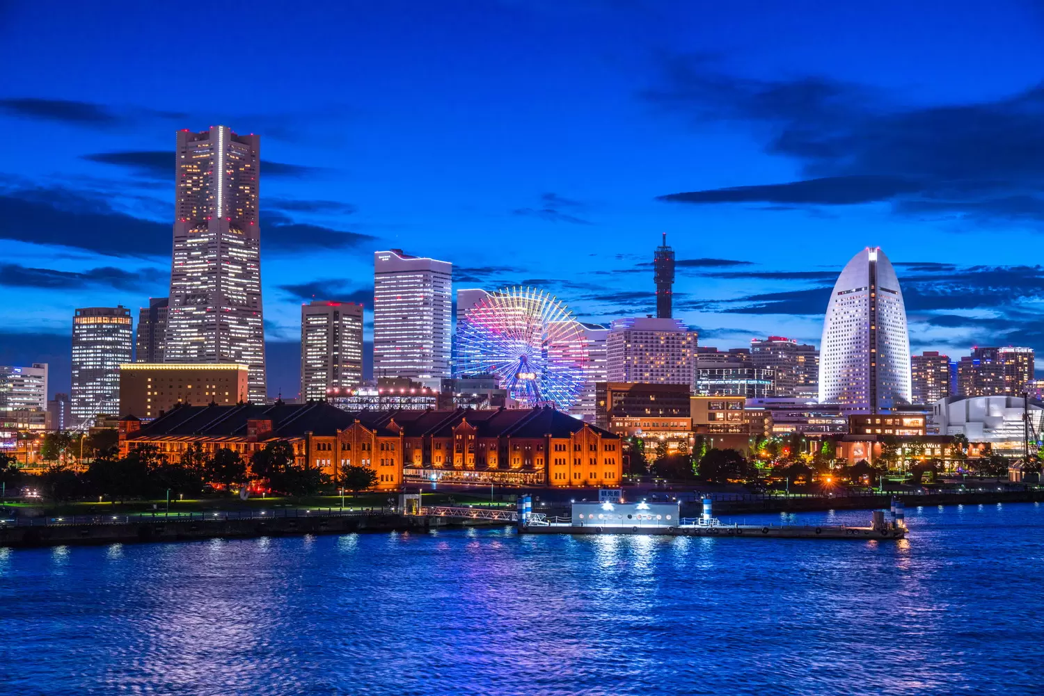 The Ultimate Guide to Yokohama’s Skyline Retreats: Where to Stay in the Minatomirai District