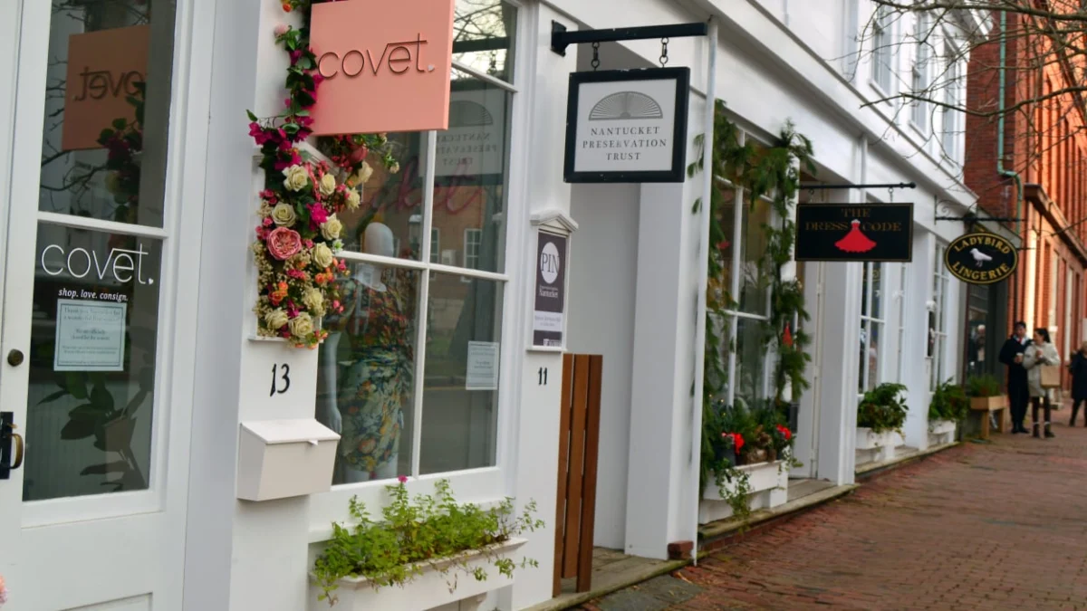 The Nantucket Paradox: How a Small-Town Shop Ignited a Global Debate Over the ‘Influencer Economy’