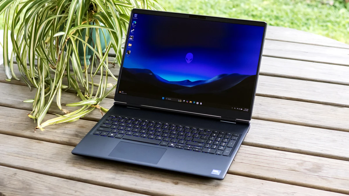 Alienware 16X Aurora Review: A Masterclass in Minimalist Power and OLED Brilliance