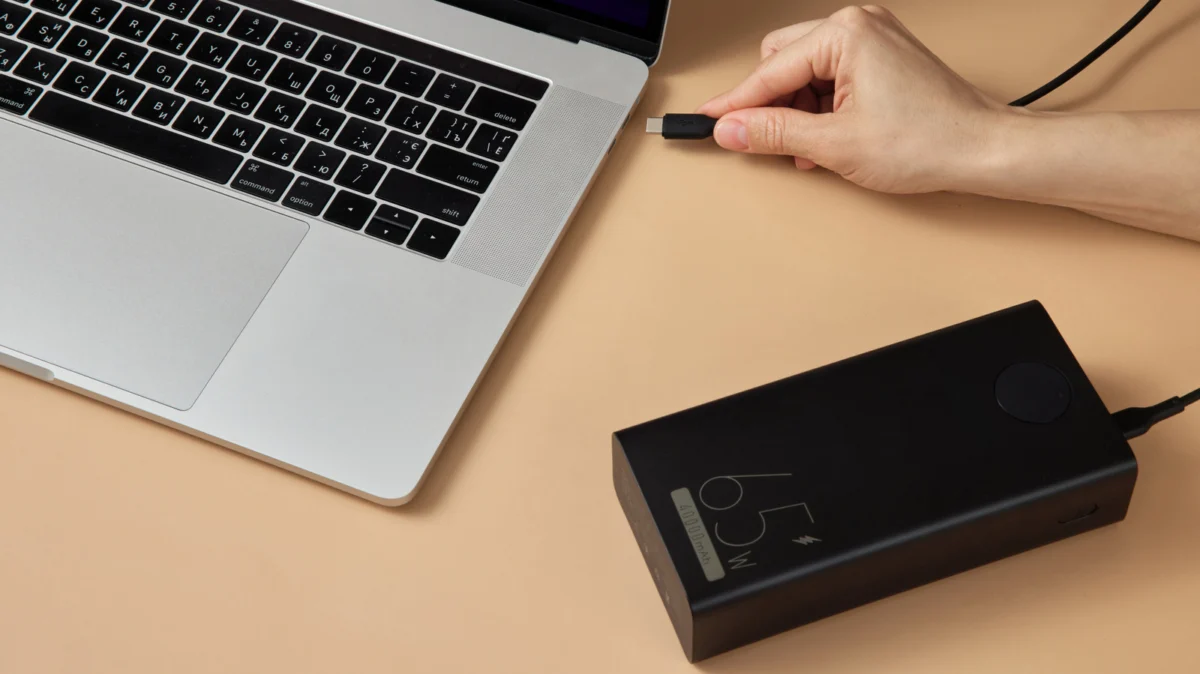 Beyond the mAh Myth: A Comprehensive Guide to Selecting the Right Power Bank for Your Laptop