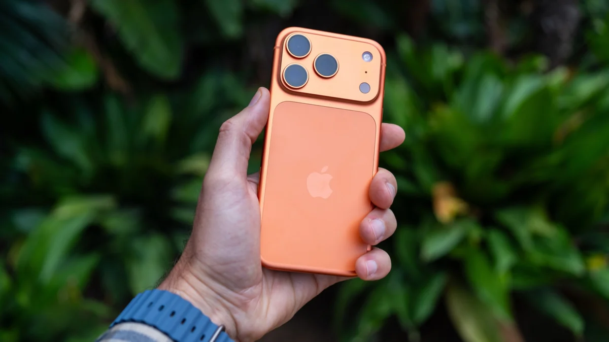 Beyond the Shutter: Mastering Apple’s Live Text and Visual Intelligence
