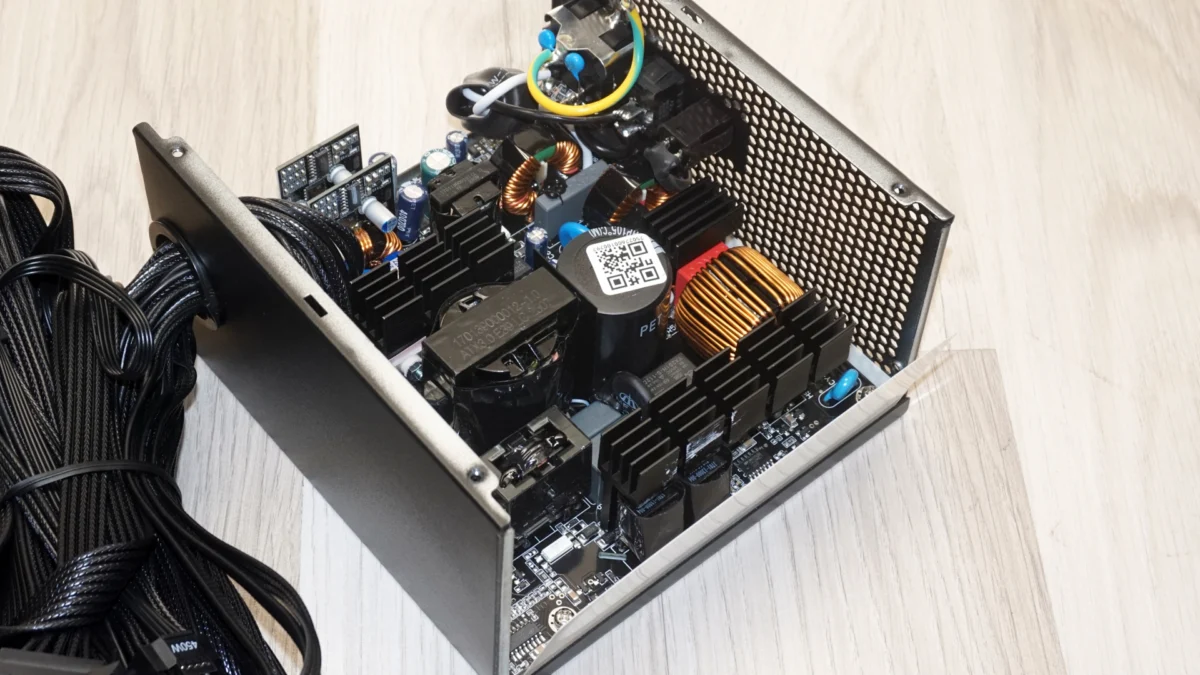 The AZZA PSAZ-750G ATX 3.1 Review: A Budget Compromise Under Scrutiny