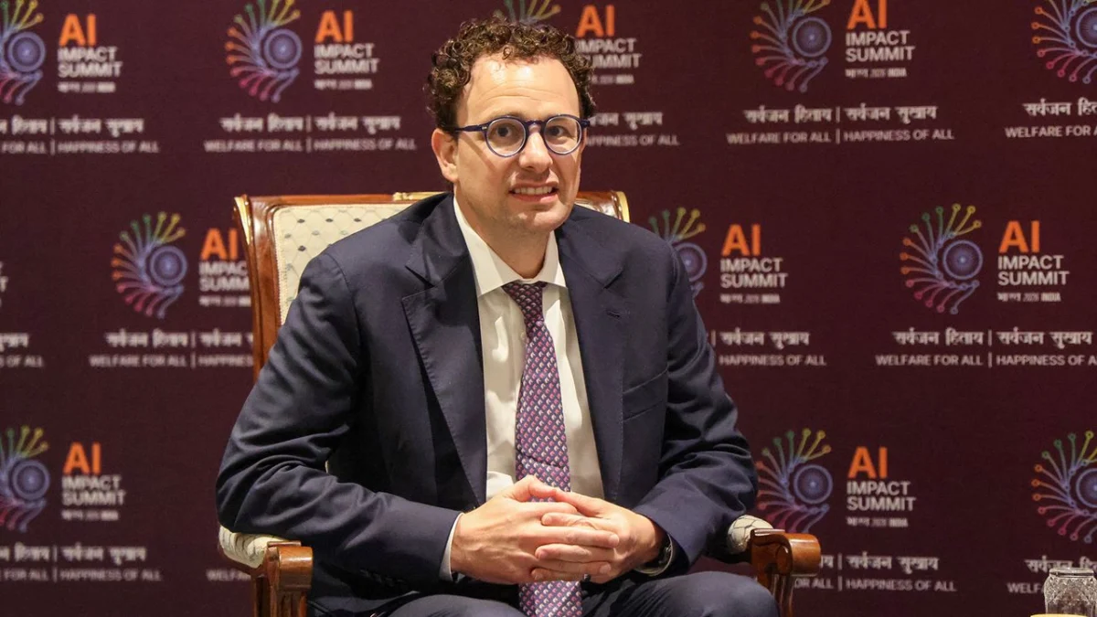 The Reckoning: Anthropic CEO Calls for Controlled Pacing Amid Rising AI Existential Threats