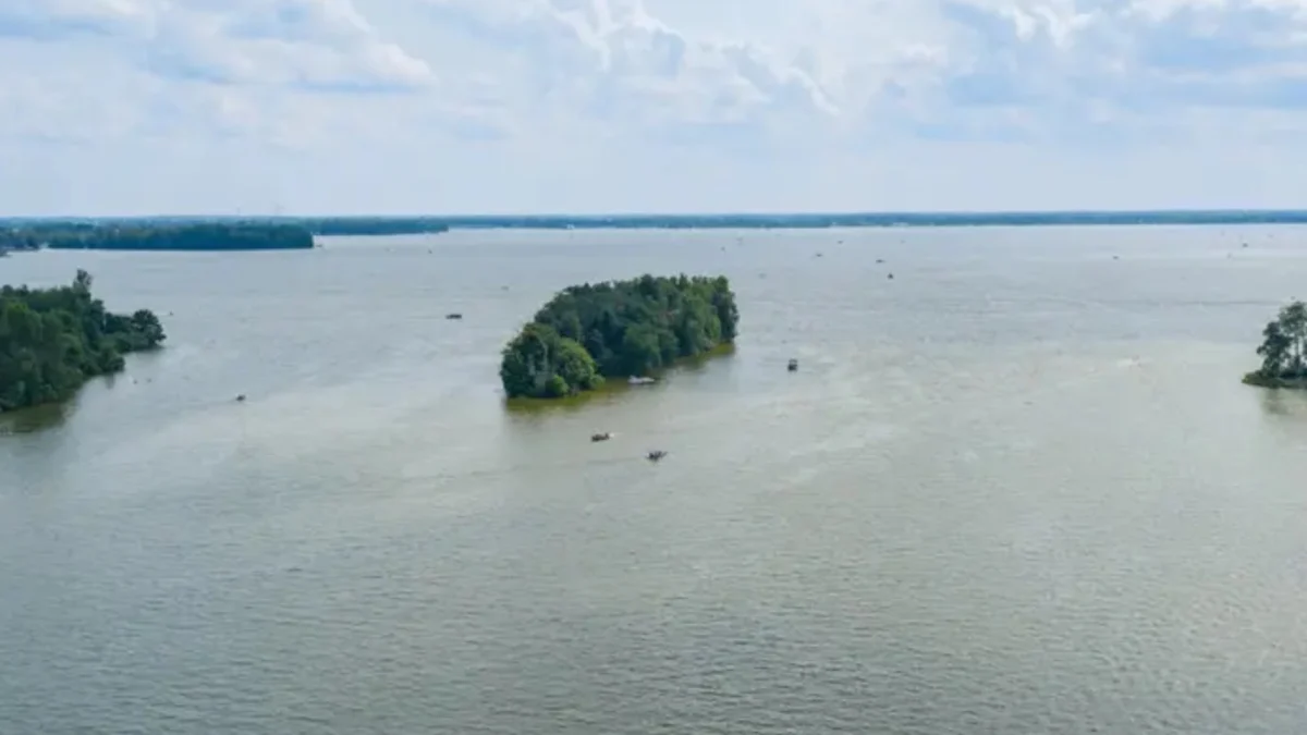 The Ultimate Private Retreat: Red Oak Island Hits the Market for $1.125 Million