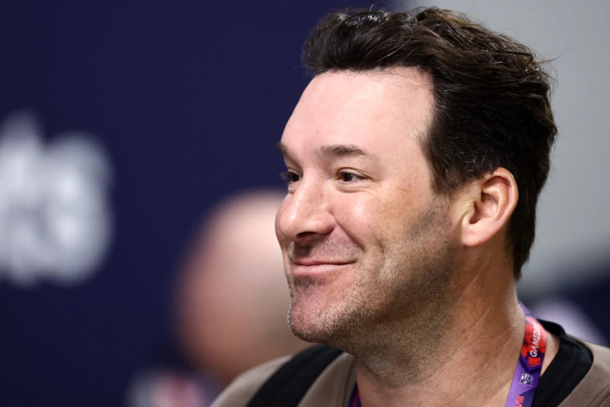 The Uncertain Future of Tony Romo: NFL Analyst Navigates Personal Crisis and Professional Limbo