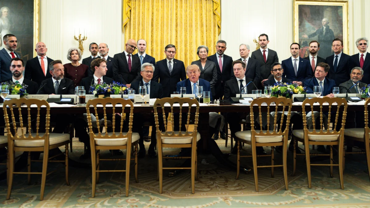 The Washington Summit: Industry Titans and the White House Unveil the "Joint Commitment on Frontier Responsibilities"